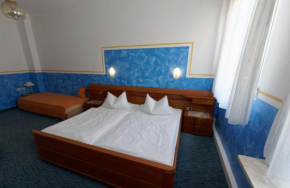 Гостиница Hotel garni Probst  Нюрнберг